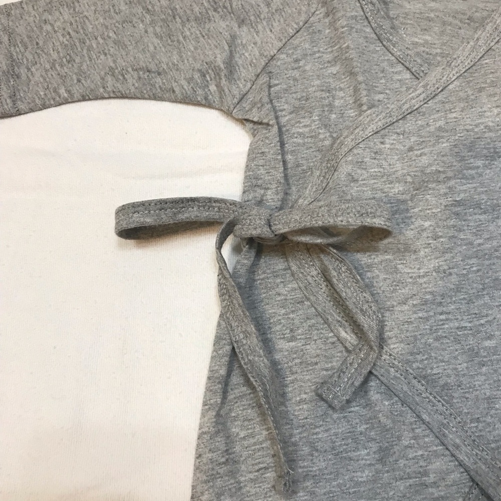 Adorable Infant Gray Bodysuit!! - Picture 3 of 5
